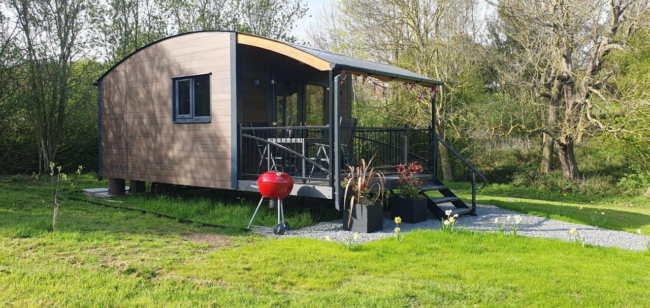 Peppercorn Pod At Beck House Glamping Hotel Salmonby Exterior foto