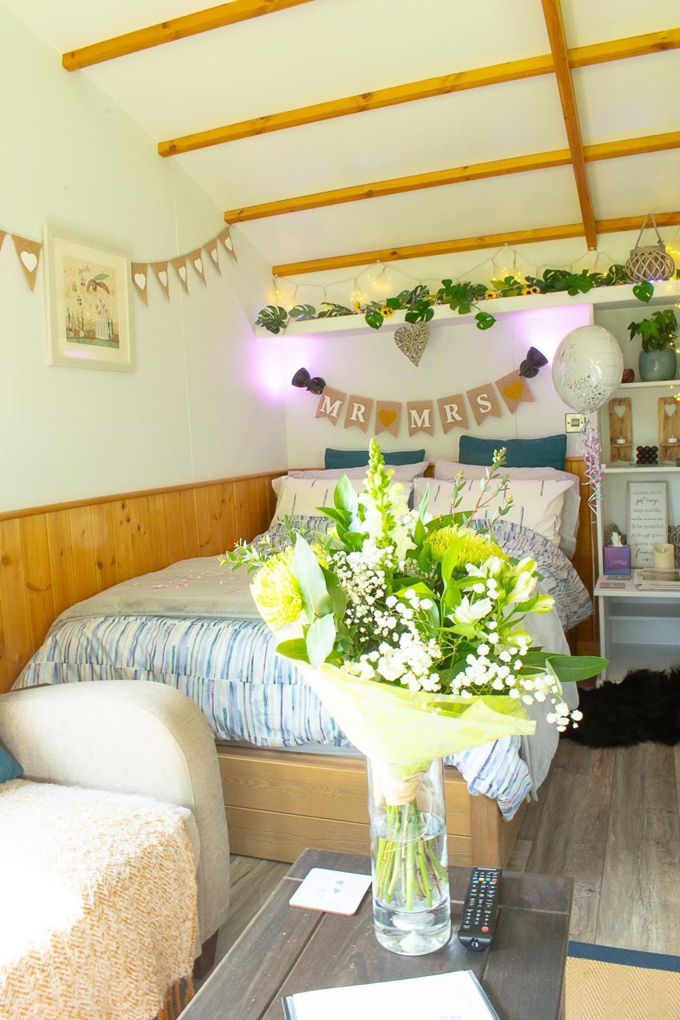 Peppercorn Pod At Beck House Glamping Hotel Salmonby Exterior foto